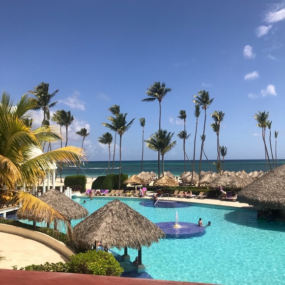 Meet your Posher, Karen - Picture 1 of 1